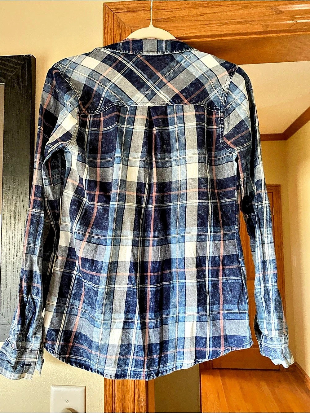 Maurices Plaid Button Down Blue & White XS NWT - Picture 2 of 7